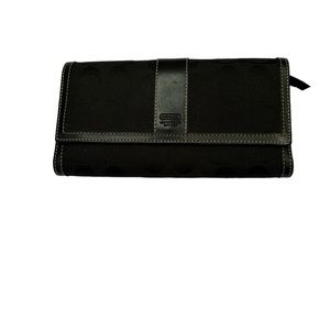 Coach Women’s Tri-fold Black Wallet Plus‎ Separate Checkbook Cover